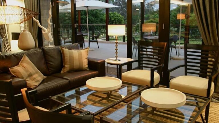 expedia_group-2043075-20374308-745182